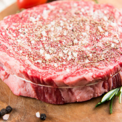 4 tips to buy grass-fed organic steak