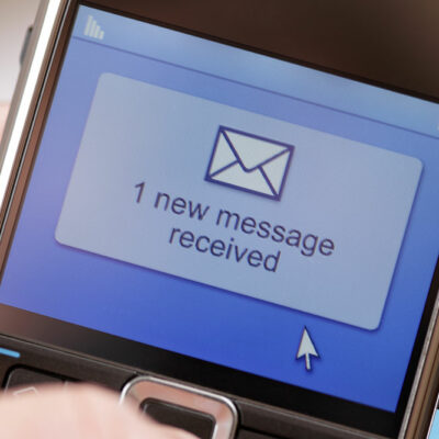 5 benefits of text messaging as a small business tool